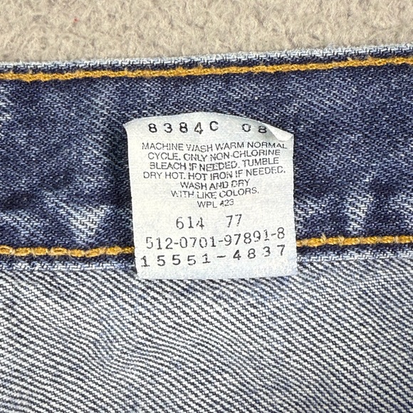 Vintage 2001 Levi’s 550 jeans - Picture 4 of 6